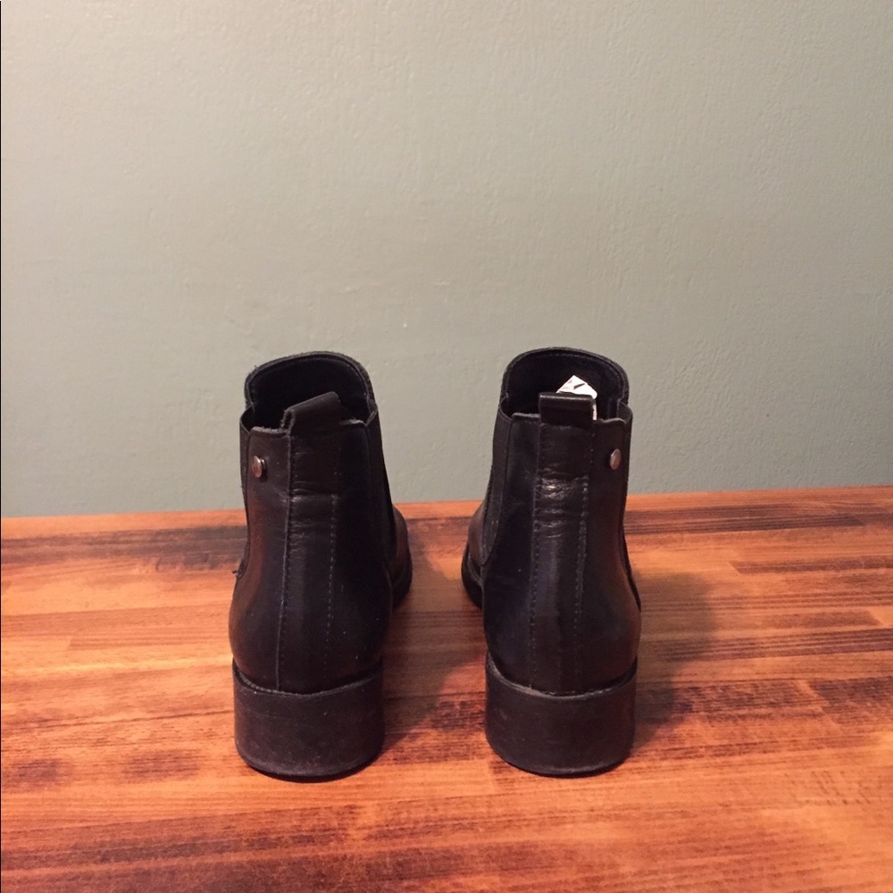 Women’s Booties - Picture 3 of 4